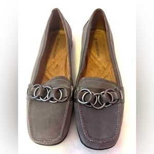 Naturalizer Leather Loafer Shoes
